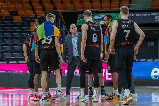 安排和极强 安排和极强